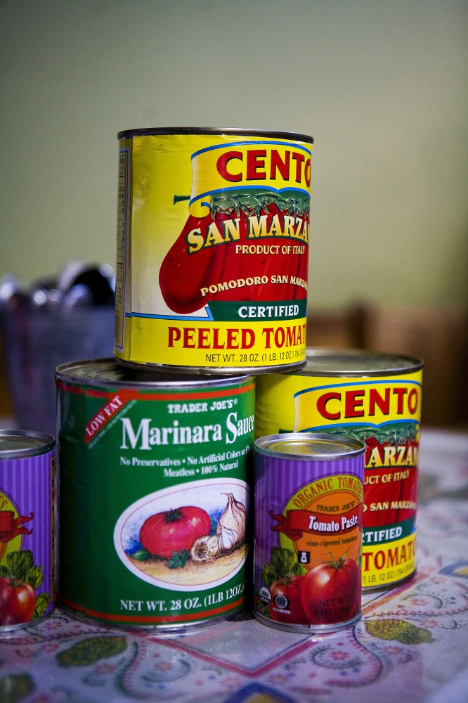 tomato sauce cans