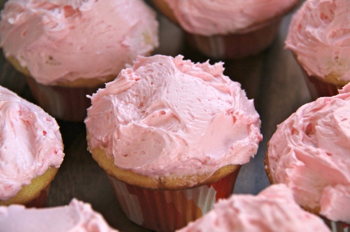pink cupcakes with frosting by halfbakedharvest.com