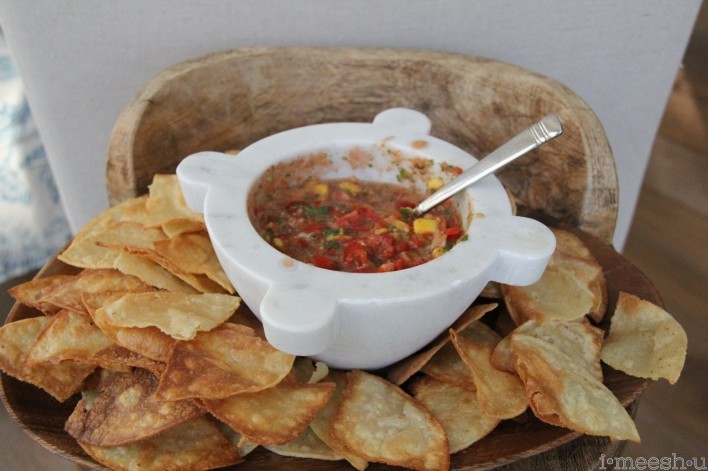 fresh homemade garden salsa and toritilla chips