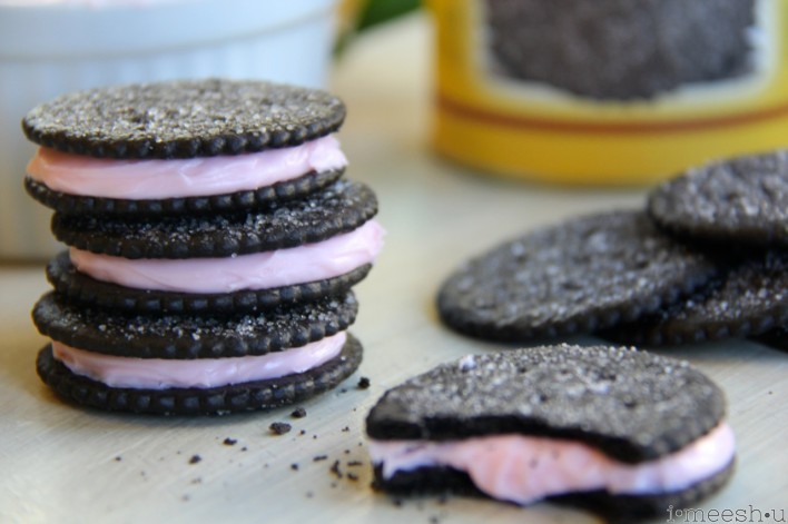 homemade-cookie-sandwiches