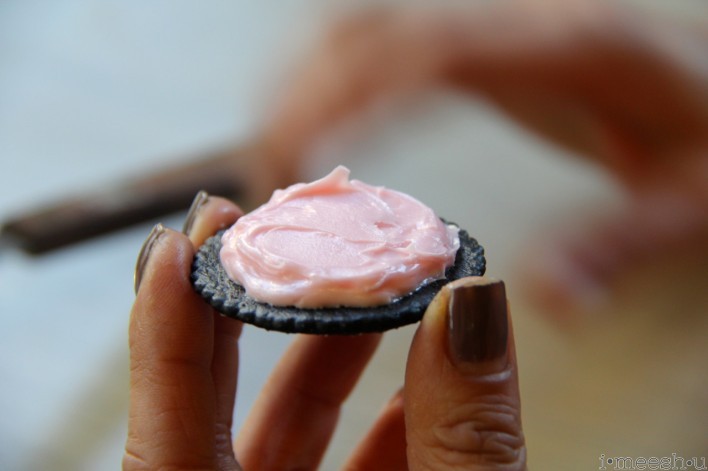 pink-frosting-choc-cookie