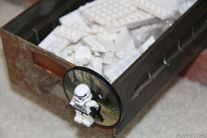 industrial-drawer-stormtrooper-legos